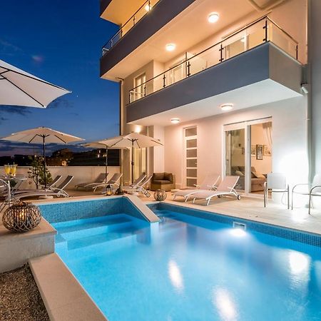 Luxury Villa Bello Horizonte With Swimming Pool Split Kültér fotó