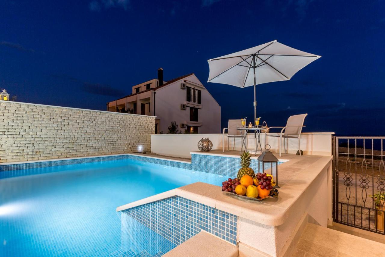 Luxury Villa Bello Horizonte With Swimming Pool Split Kültér fotó