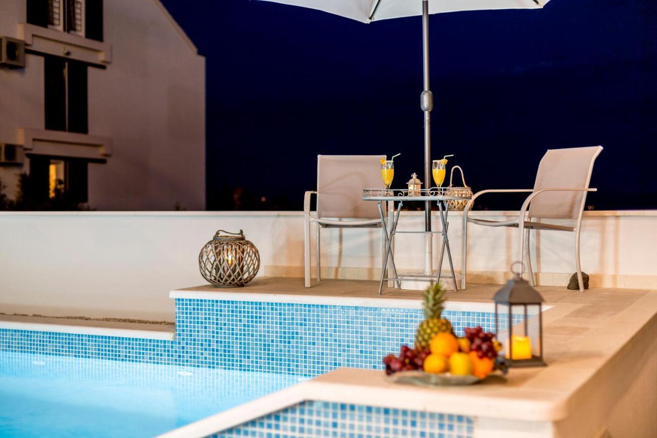 Luxury Villa Bello Horizonte With Swimming Pool Split Kültér fotó
