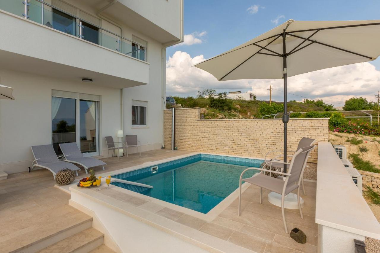 Luxury Villa Bello Horizonte With Swimming Pool Split Kültér fotó